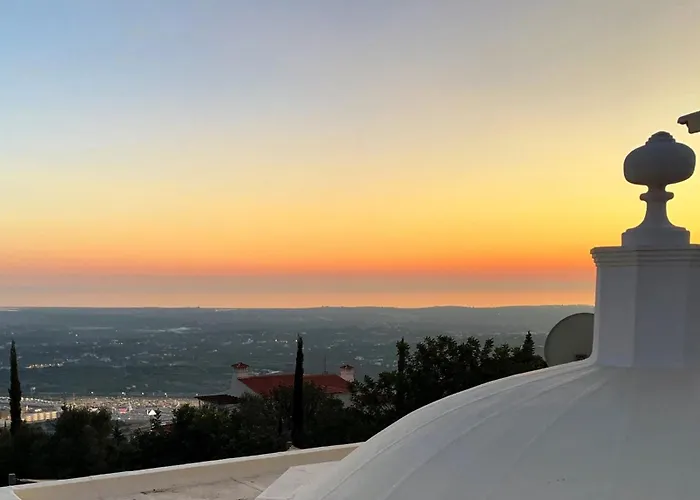 Vista Villa *