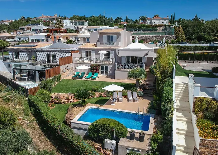 Vista Villa *